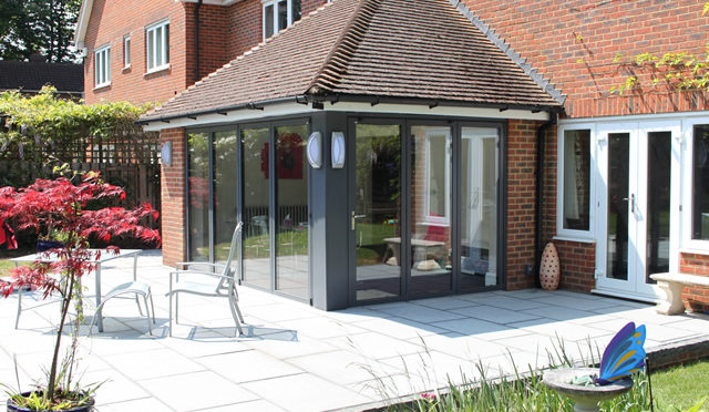 Solarlux SL60e Bi-folding Doors with a Structural Fixed Corner
